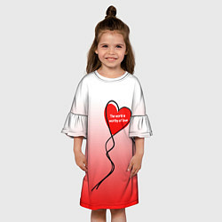 Платье клеш для девочки Этот мир достоин любви, цвет: 3D-принт — фото 2