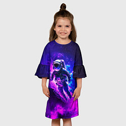 Платье клеш для девочки Космонавт в неоновых облаках, цвет: 3D-принт — фото 2