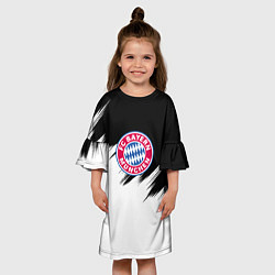 Платье клеш для девочки Бавария Мюнхен черно белые штрихи, цвет: 3D-принт — фото 2