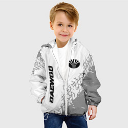 Куртка с капюшоном детская Daewoo Speed на светлом фоне со следами шин, цвет: 3D-белый — фото 2