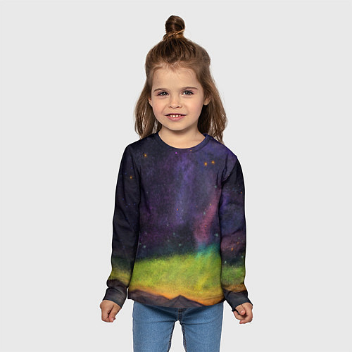Детский лонгслив Горный пейзаж со звёздным небом и северным сиянием / 3D-принт – фото 5
