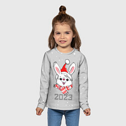 Лонгслив детский Белый кролик в шарфе 2023, цвет: 3D-принт — фото 2