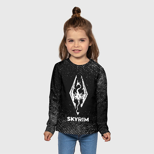 Детский лонгслив Skyrim с потертостями на темном фоне / 3D-принт – фото 5