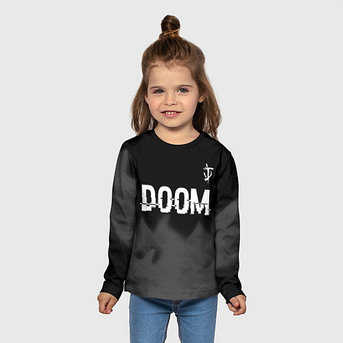 Детский лонгслив Doom glitch на темном фоне: символ сверху / 3D-принт – фото 5