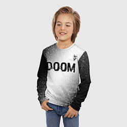 Лонгслив детский Doom glitch на светлом фоне: символ сверху, цвет: 3D-принт — фото 2