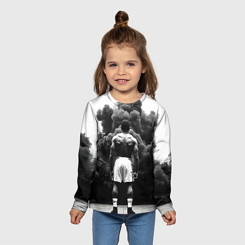 Детский лонгслив Мухаммед Али в черном дыму / 3D-принт – фото 5