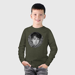 Лонгслив хлопковый детский Ким Сокджин арт, цвет: меланж-хаки — фото 2