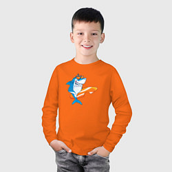 Лонгслив хлопковый детский Акула серфер, цвет: оранжевый — фото 2