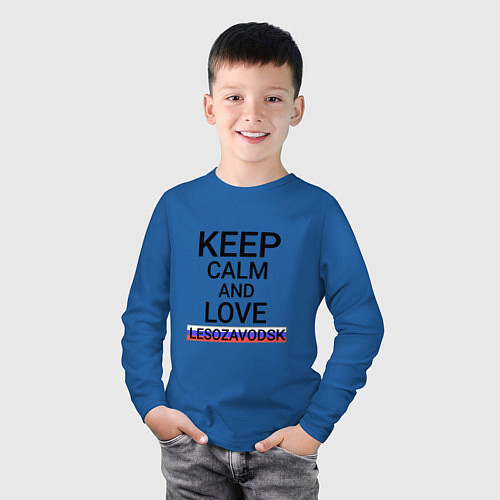 Детский лонгслив Keep calm Lesozavodsk Лесозаводск / Синий – фото 3
