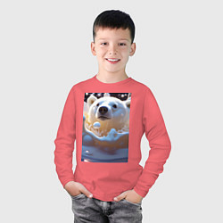 Лонгслив хлопковый детский Белый медведь в молоке, цвет: коралловый — фото 2