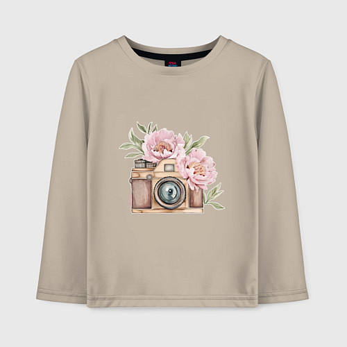 Детский лонгслив Фотоаппарат с пионами / Миндальный – фото 1