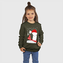 Свитшот хлопковый детский Лама в шапочке и шарфе, цвет: хаки — фото 2