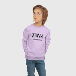 Свитшот хлопковый детский Zina never alone - motto, цвет: лаванда — фото 2
