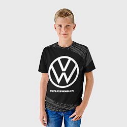 Футболка детская Volkswagen speed на темном фоне со следами шин, цвет: 3D-принт — фото 2