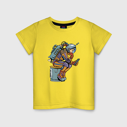 Детская футболка Космонавт сидит в смартфоне / Желтый – фото 1