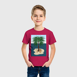 Футболка хлопковая детская Кот под пальмой на острове, цвет: маджента — фото 2