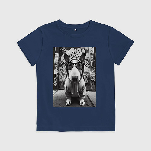 Детская футболка Булли у стены с граффити / Тёмно-синий – фото 1