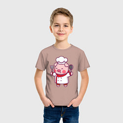 Футболка хлопковая детская Поросёнок повар, цвет: пыльно-розовый — фото 2