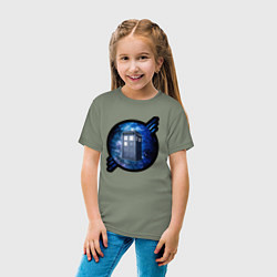 Футболка хлопковая детская Tardis in space, цвет: авокадо — фото 2