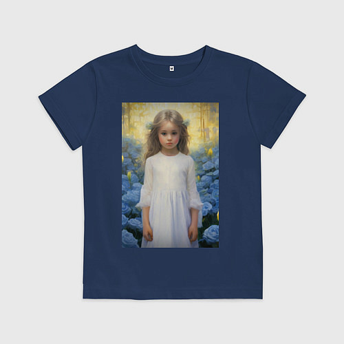 Детская футболка Девочка в саду синих роз / Тёмно-синий – фото 1