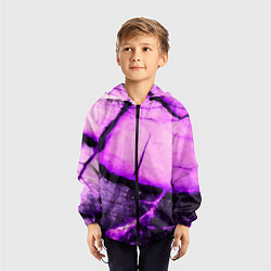 Ветровка с капюшоном детская Трещины на абстрактном фиолетовом фоне, цвет: 3D-черный — фото 2