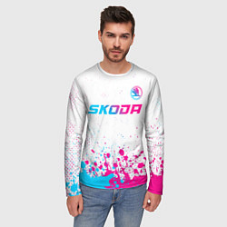 Лонгслив мужской Skoda neon gradient style: символ сверху, цвет: 3D-принт — фото 2