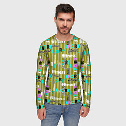 Лонгслив мужской Спорт и фитнес оливковый полосатый узор с текстом, цвет: 3D-принт — фото 2