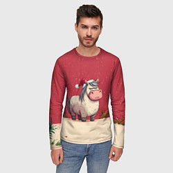Лонгслив мужской Новогодняя лошадка с прищуренным взглядом, цвет: 3D-принт — фото 2