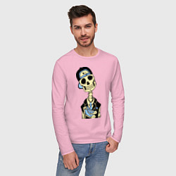 Лонгслив хлопковый мужской Скелет в кепке цвета светло-розовый — фото 2