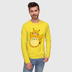 Лонгслив хлопковый мужской Pika Totoro цвета желтый — фото 2