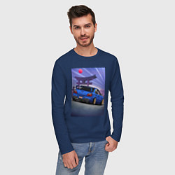 Лонгслив хлопковый мужской Быстрая машина под аркой, цвет: тёмно-синий — фото 2