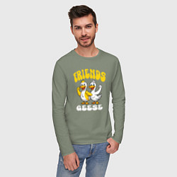 Лонгслив хлопковый мужской Гуси два веселых друга, цвет: авокадо — фото 2