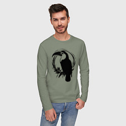 Лонгслив хлопковый мужской Тукан в круге, цвет: авокадо — фото 2