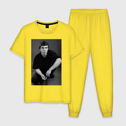 Пижама хлопковая мужская Актёр Сергей Бодров-младший, цвет: желтый