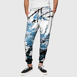 Брюки на резинке мужские Абстракция чёрное дерево с синими цветами, цвет: 3D-принт — фото 2
