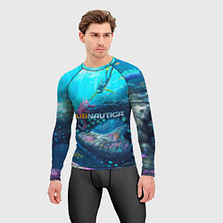 Рашгард мужской Подводный мир сабнавтики, цвет: 3D-принт — фото 2