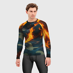 Рашгард мужской Огонь на камуфляжной ткани, цвет: 3D-принт — фото 2