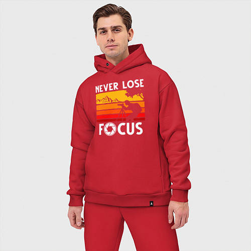 Мужской костюм оверсайз Never lose focus / Красный – фото 3