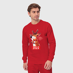 Костюм хлопковый мужской Недовольный олень с чашечкой кофе, новый год 2022, цвет: красный — фото 2