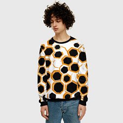 Свитшот мужской Чёрно-жёлтые шестиугольники на белом фоне, цвет: 3D-черный — фото 2