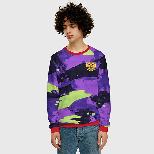 Мужской свитшот Герб РФ на фиолетовом камуфляже / 3D-Красный – фото 3
