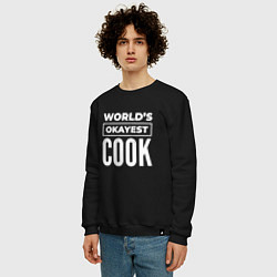 Свитшот хлопковый мужской Worlds okayest cook, цвет: черный — фото 2