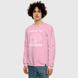 Свитшот хлопковый мужской Смотри в камеру, цвет: светло-розовый — фото 2