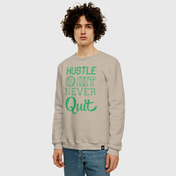 Свитшот хлопковый мужской Hustle hit never quit, цвет: миндальный — фото 2