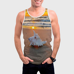 Майка-безрукавка мужская Ракушка на песочном берегу тихого океана, цвет: 3D-белый — фото 2