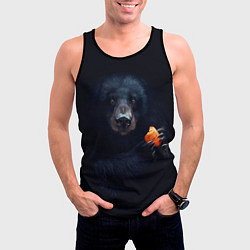 Майка-безрукавка мужская Медведь с морковкой, цвет: 3D-черный — фото 2