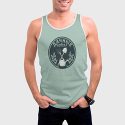 Майка-безрукавка мужская Дачные войска значок, цвет: 3D-белый — фото 2