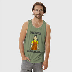 Майка мужская хлопок Тише Едешь - Дальше Будешь, цвет: авокадо — фото 2