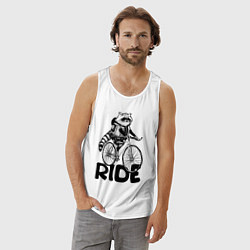 Майка мужская хлопок Raccoon ride, цвет: белый — фото 2
