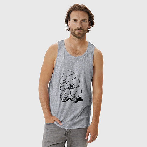 Мужская майка Мишка игрушечный в колпаке деда Мороза - раскраска / Меланж – фото 3